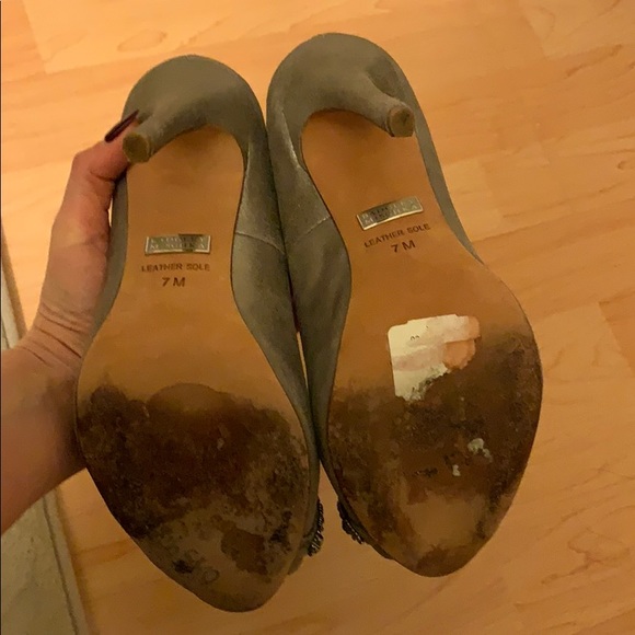 Badgley Mischka - Vonda Pewter Beaded Pumps - Picture 2 of 4